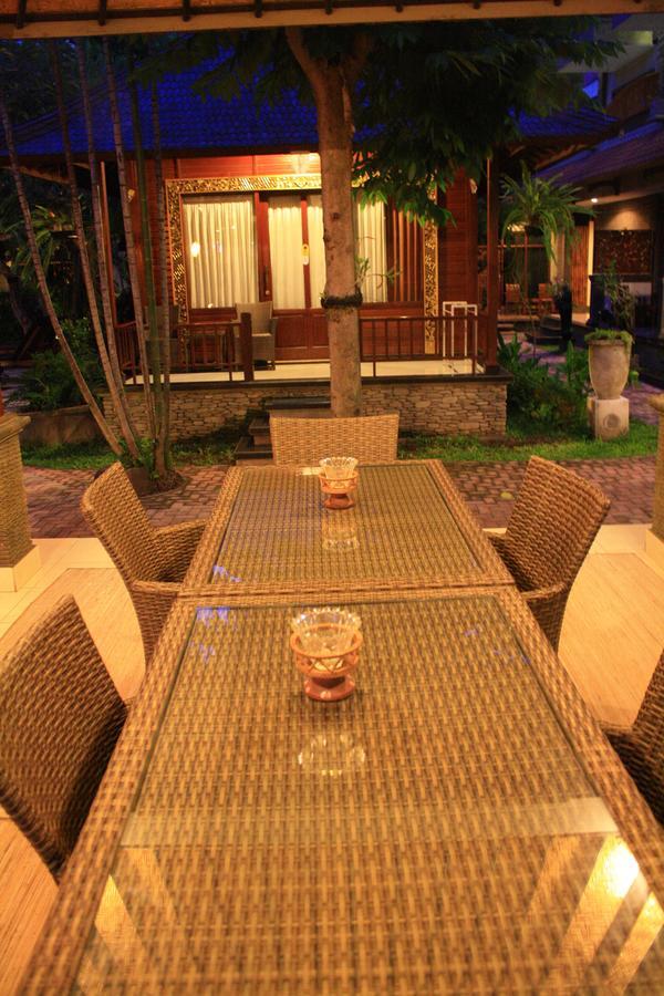 Jepun Bali Hotel Кута Экстерьер фото