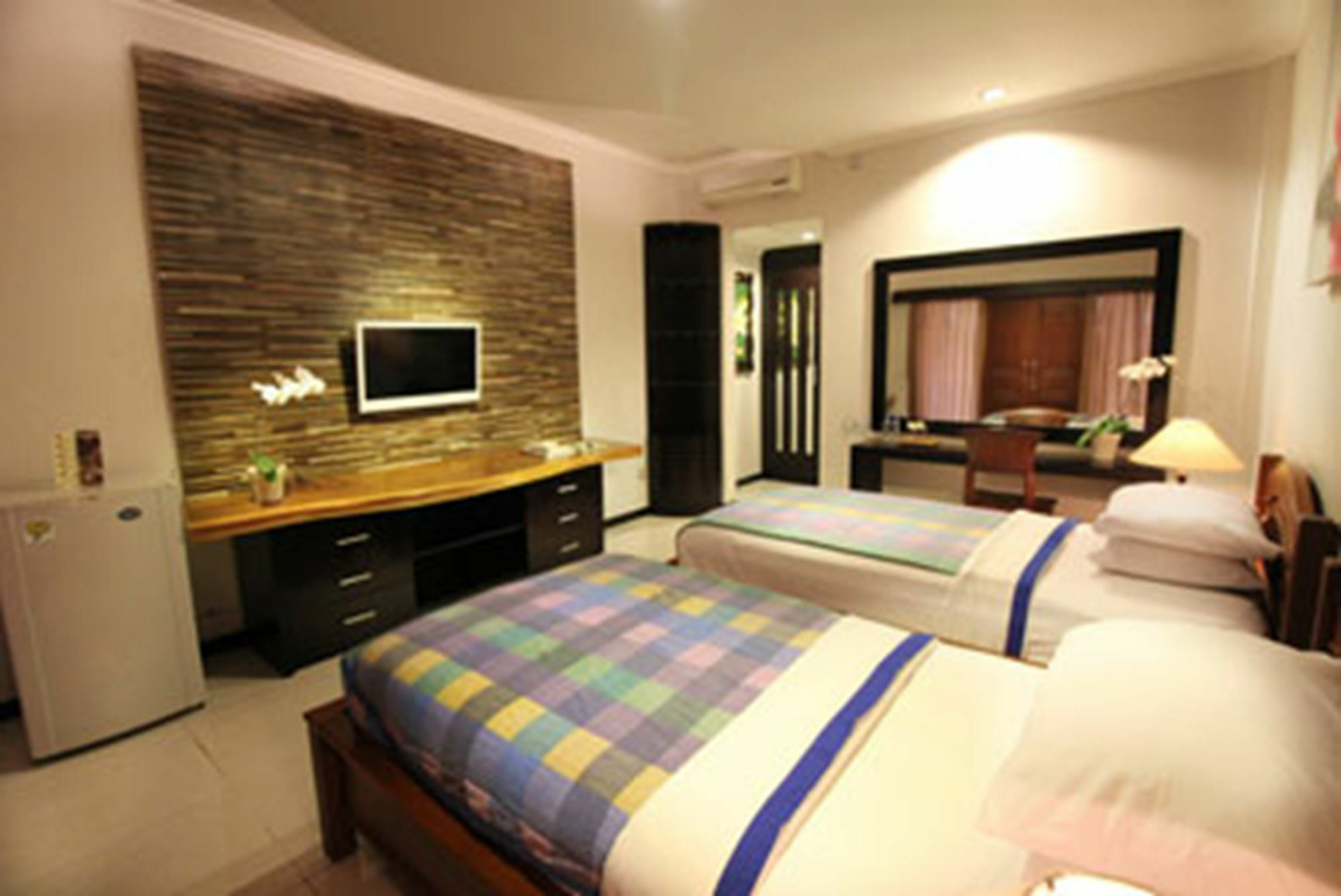 Jepun Bali Hotel Кута Экстерьер фото